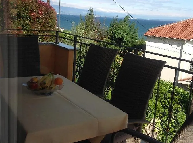 With A Parking Space Icici, Opatija - 7785 Апартаменты
